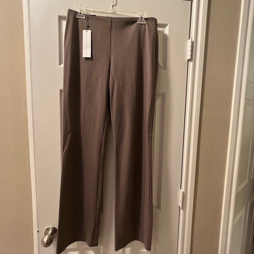 The Limited Pant 8 long stretch pants